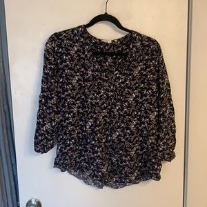 Fun 2 fun, medium, 3/4 sleeve blouse